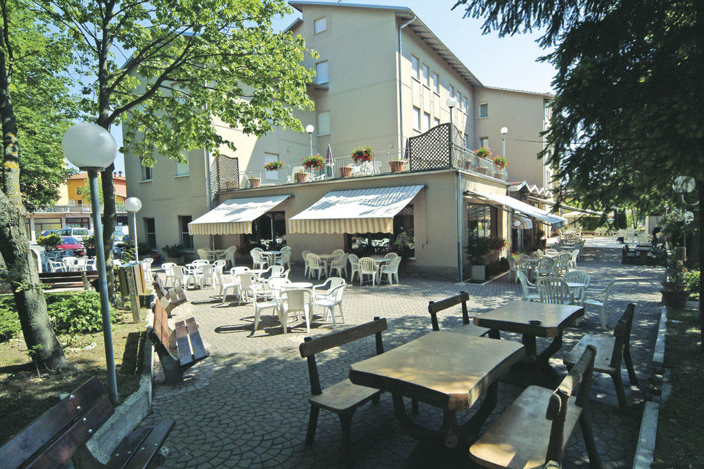 Hotel Falco D'Oro 토얼 레스토랑 사진